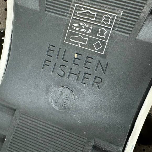 Eileen Fisher NWOB Size 7.5 Sport Sandal Perforated Nubuck Taupe Platform Heel - Picture 8 of 9
